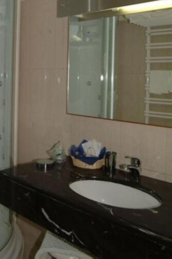 Albergo Roma, BW Signature Collection Castelfranco Veneto Bagian luar foto